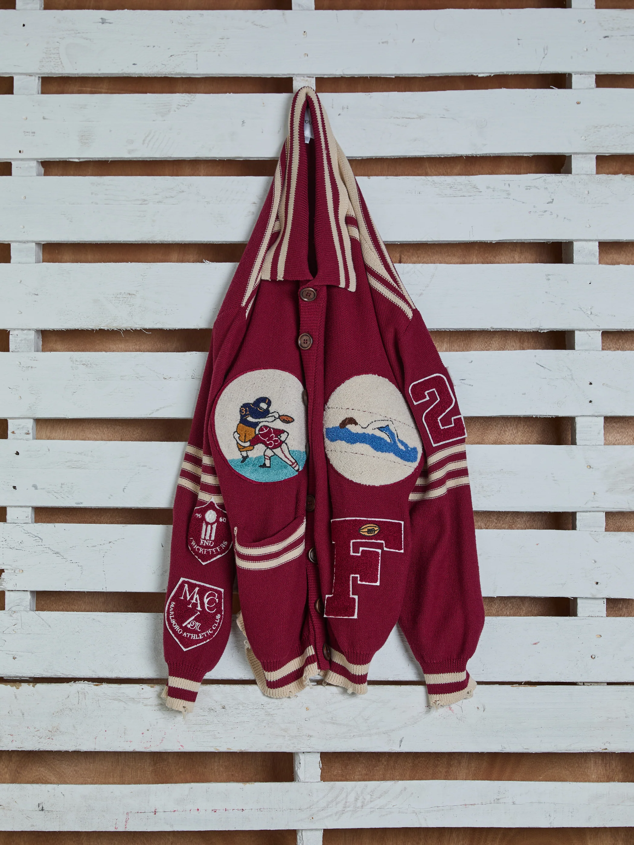 Fin Varsity Patch Collared Cardigan - Image 12